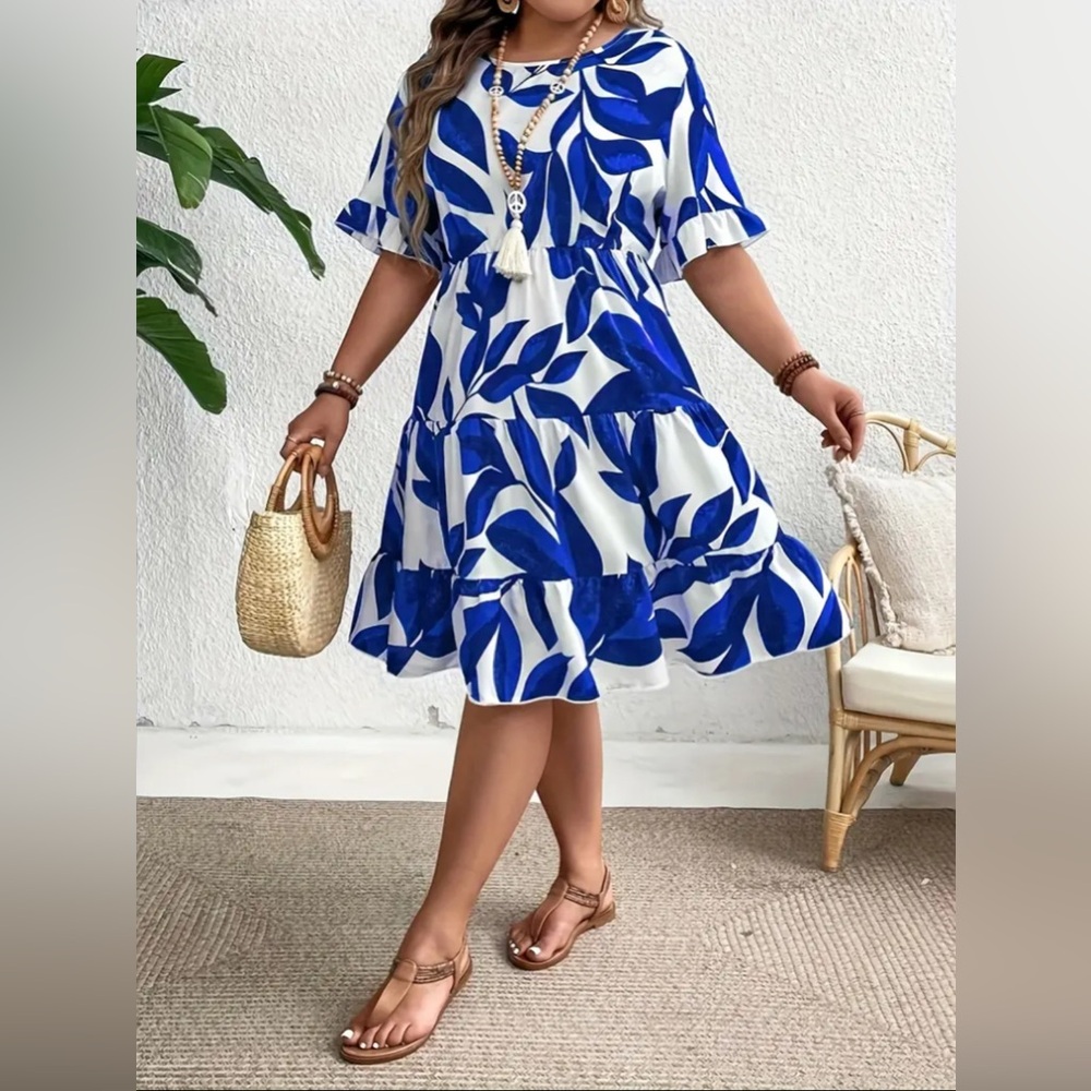 Blue Leaf Summer Dress - Picture 3 of 3